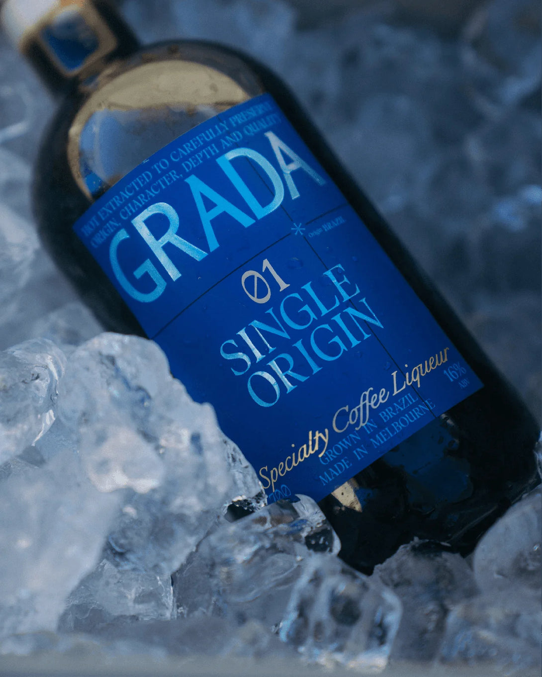 GRADA 01 Single Origin 700ml bottle — specialty coffee liqueur, hot extracted in Melbourne. IWSC 2024 Gold Medal, 96/100.